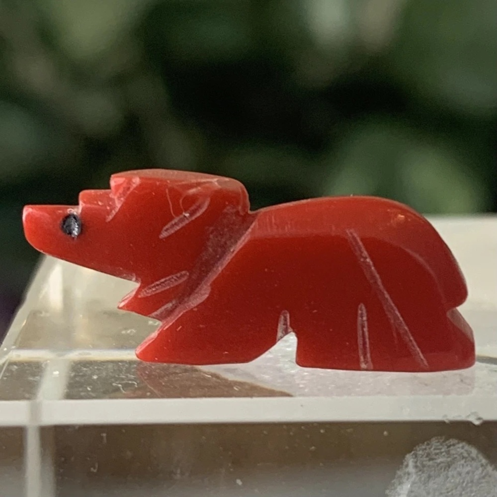Vintage Carved Coral Red Zuni Fetish Bear Bead Drilled Spirit Animal Mini Figure